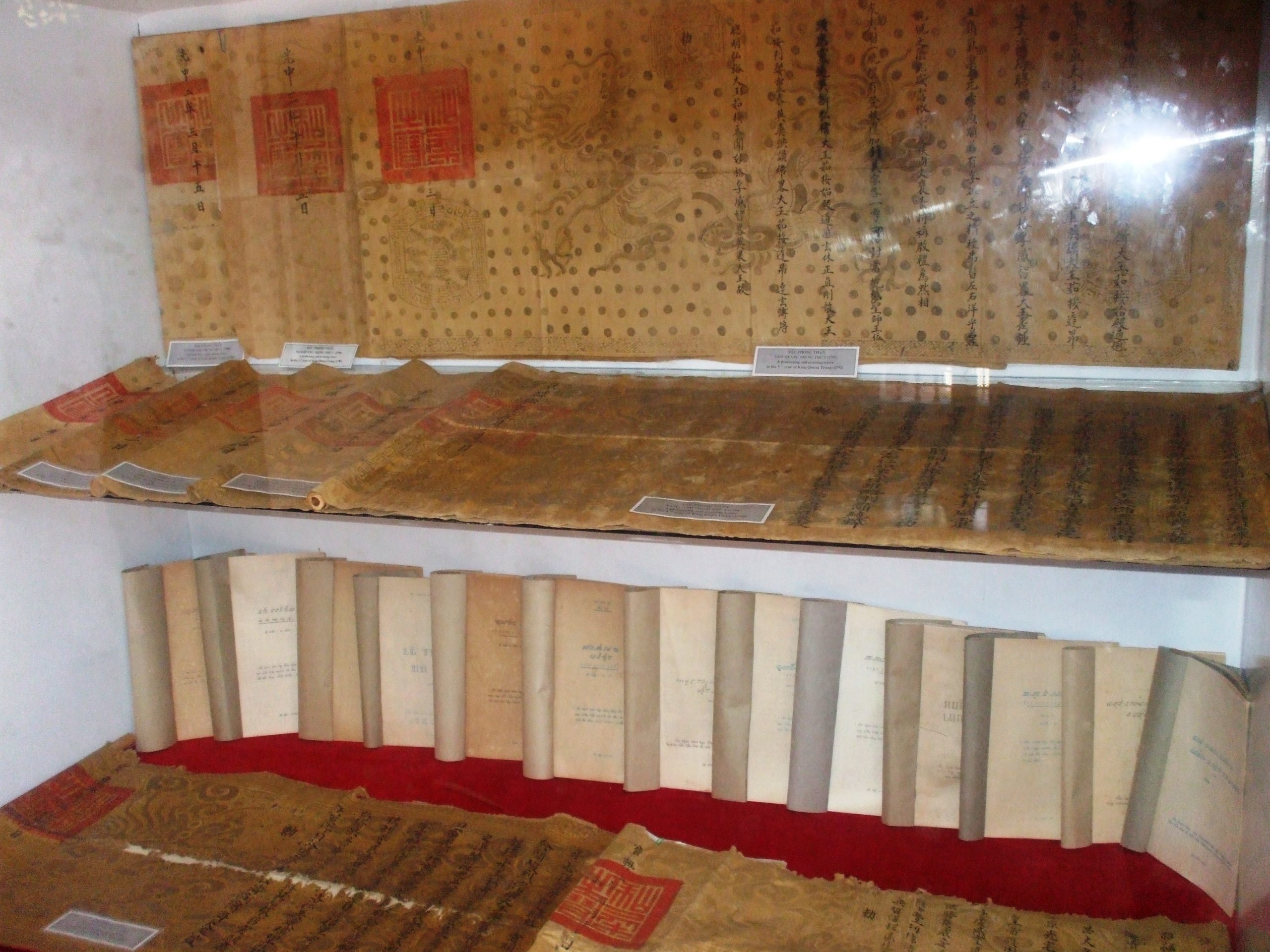 Phôi sắc phong thần nhà Tây Sơn niên hiệu Quang Trung năm thứ 3