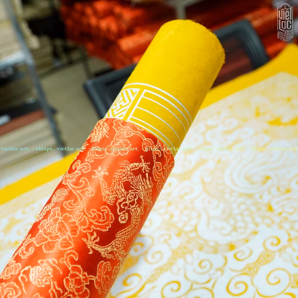 Ống đựng sắc phong bọc gấm - Ảnh 4