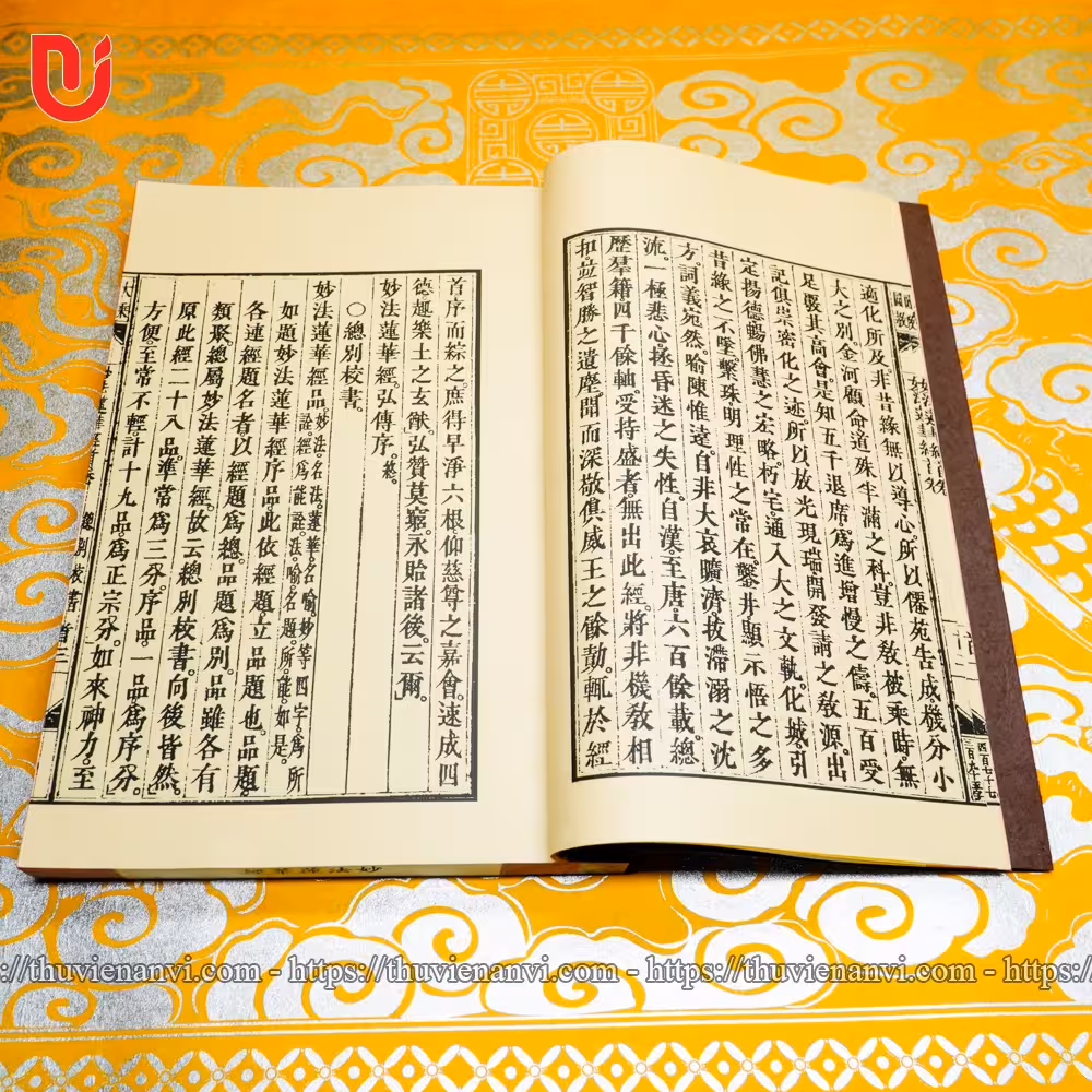 Diệu Pháp Liên Hoa Kinh (bộ 2 quyển) - Ảnh 8