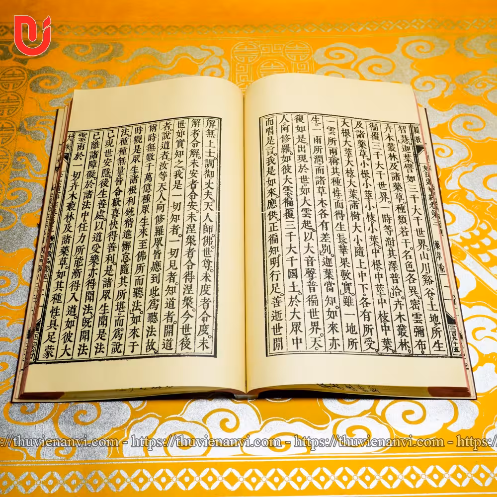 Diệu Pháp Liên Hoa Kinh (bộ 2 quyển) - Ảnh 6