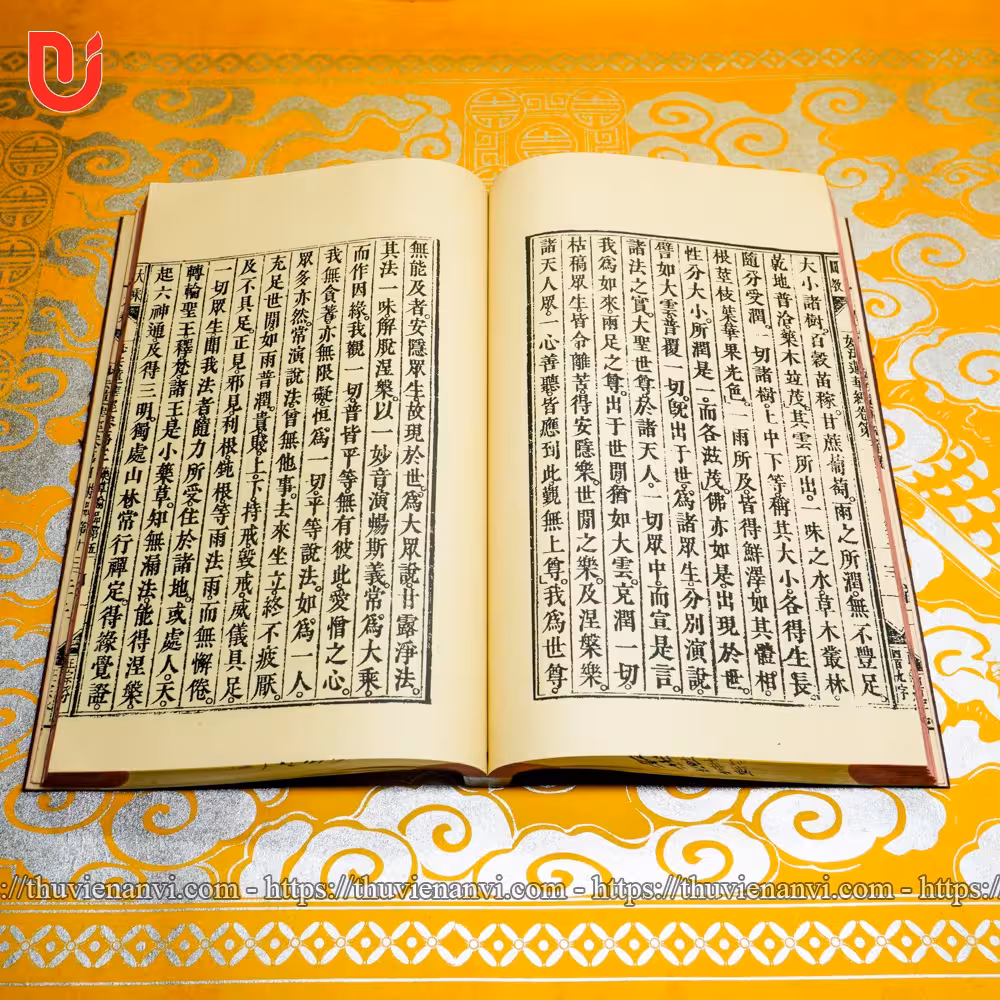 Diệu Pháp Liên Hoa Kinh (bộ 2 quyển) - Ảnh 5