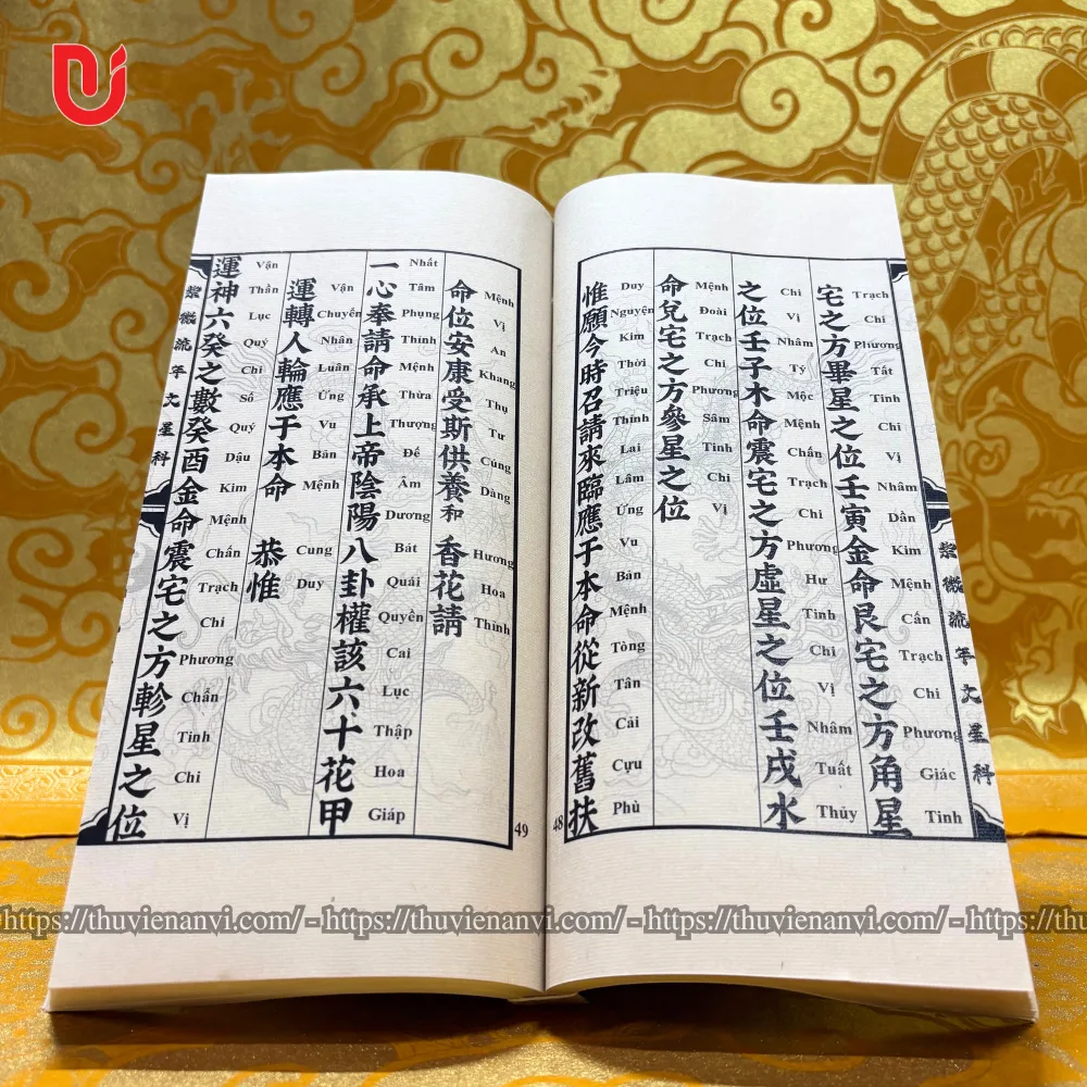 Sách Tử Vi Lưu Niên Văn Tinh Song Ngữ Xuyến Chỉ - Ảnh 2